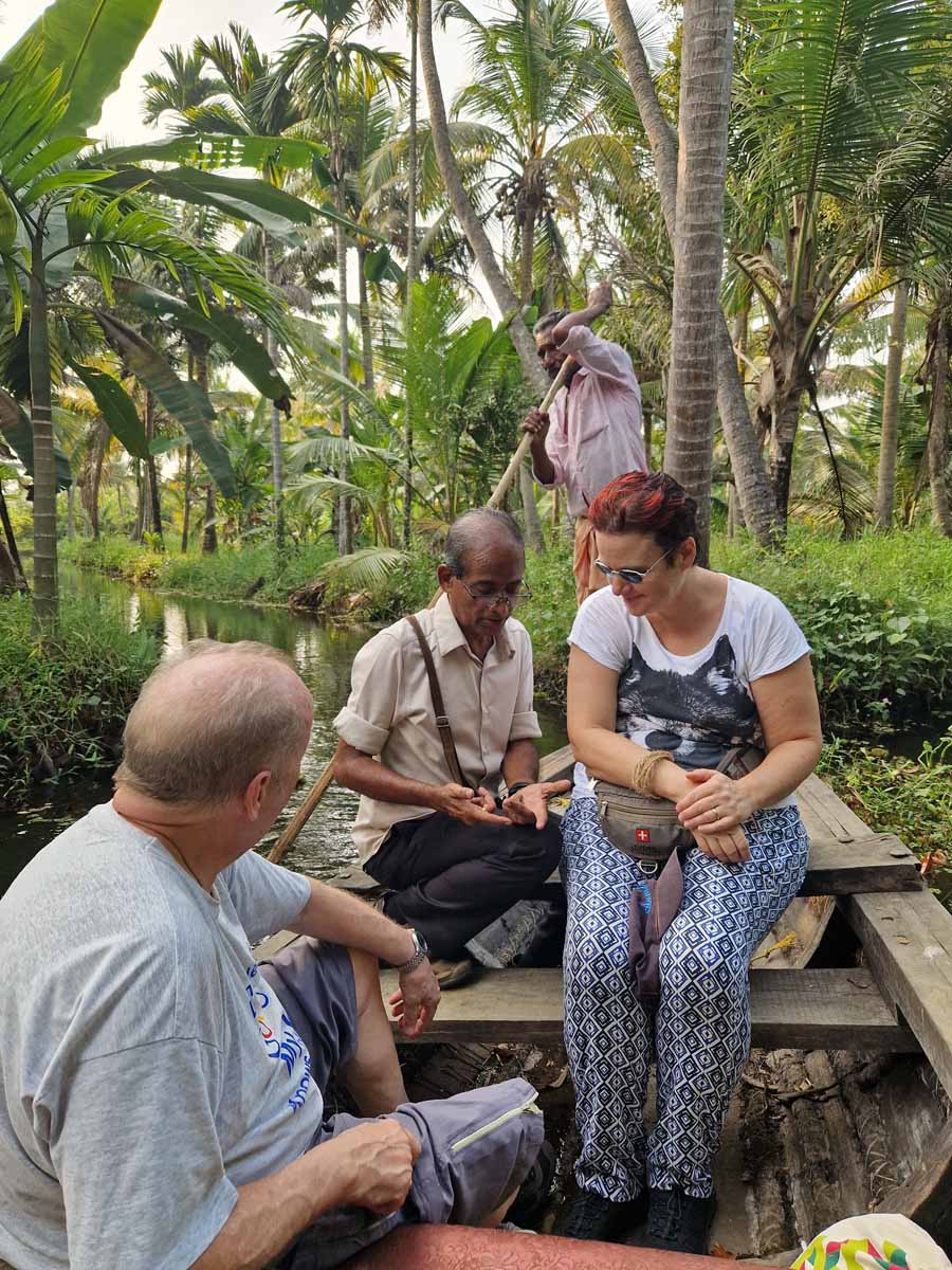 Führung in den Backwaters in Kerala
